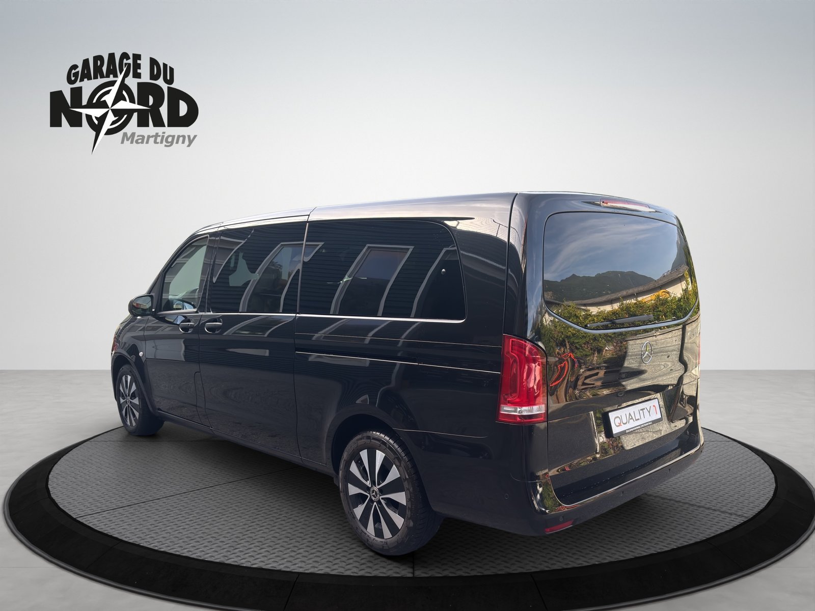 MERCEDES-BENZ Vito 119 CDI Extralang Select Tourer 4M 9G-Tro, Diesel, Second hand / Used, Automatic - 4