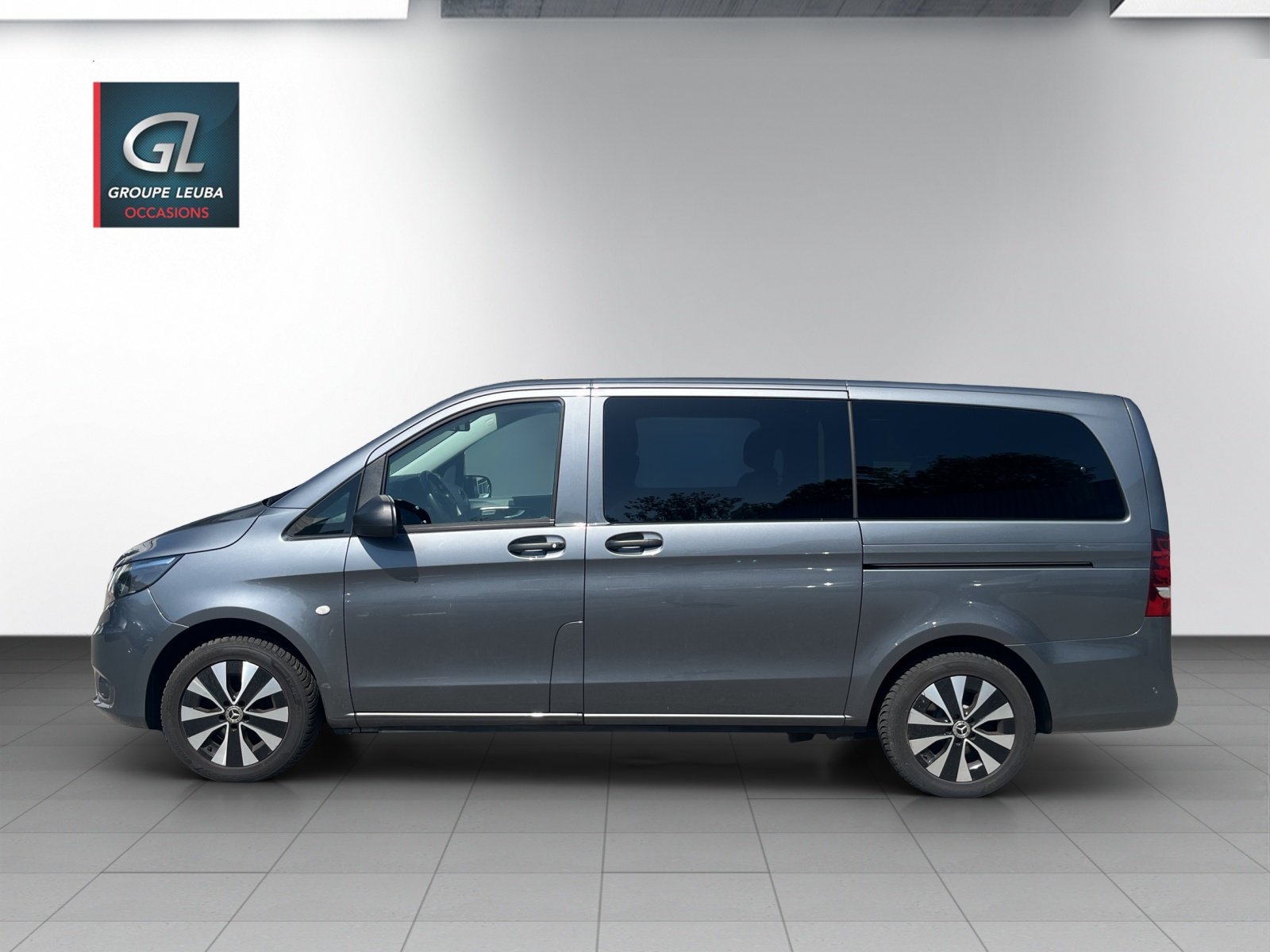 MERCEDES-BENZ Vito 116 CDI Lang Select Family Tourer 4Matic, Diesel, Second hand / Used, Automatic - 3