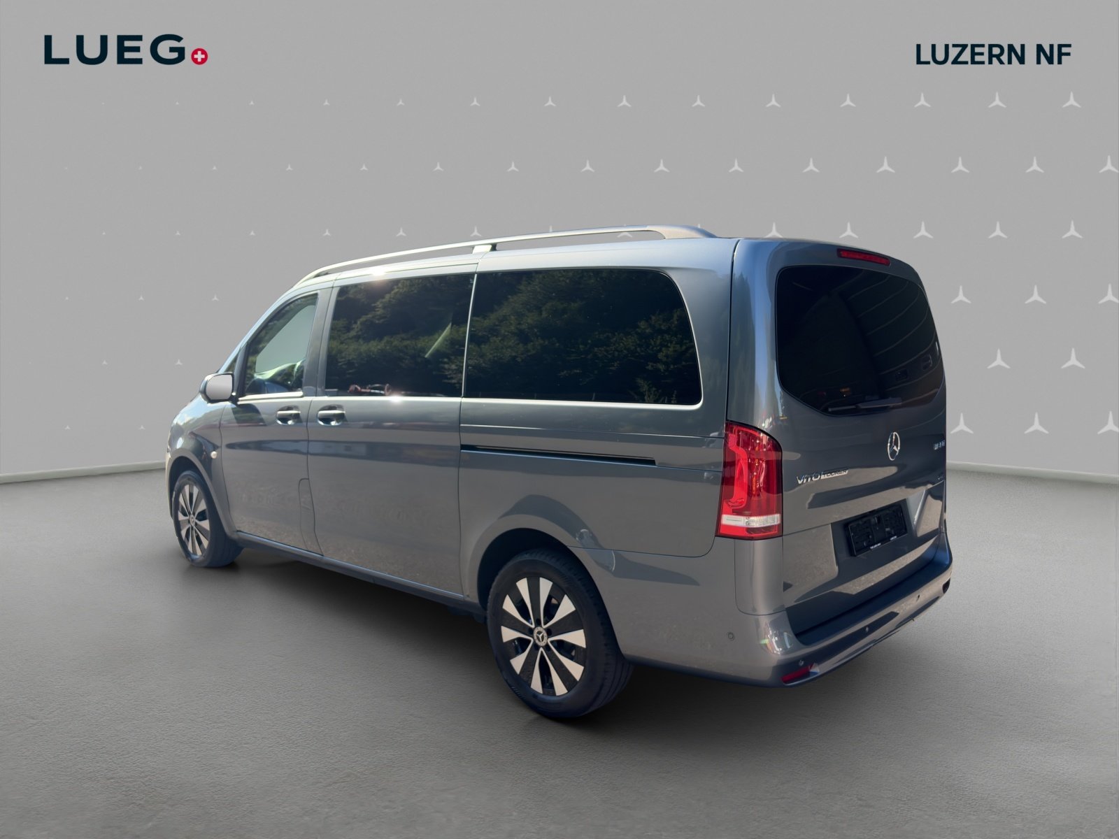 MERCEDES-BENZ Vito 116 CDI Lang Sel. Tourer Family 4Matic 9G, Diesel, Second hand / Used, Automatic - 3