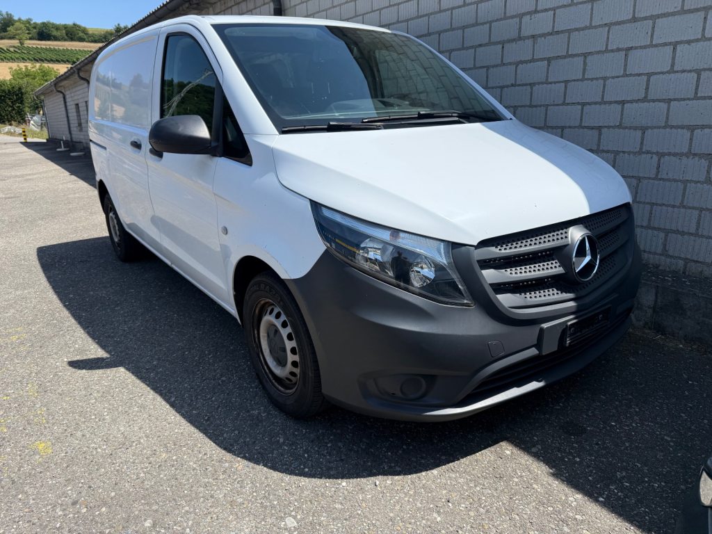 MERCEDES-BENZ 2.2 CDI, Diesel, Occasion / Utilisé, Manuelle - 3
