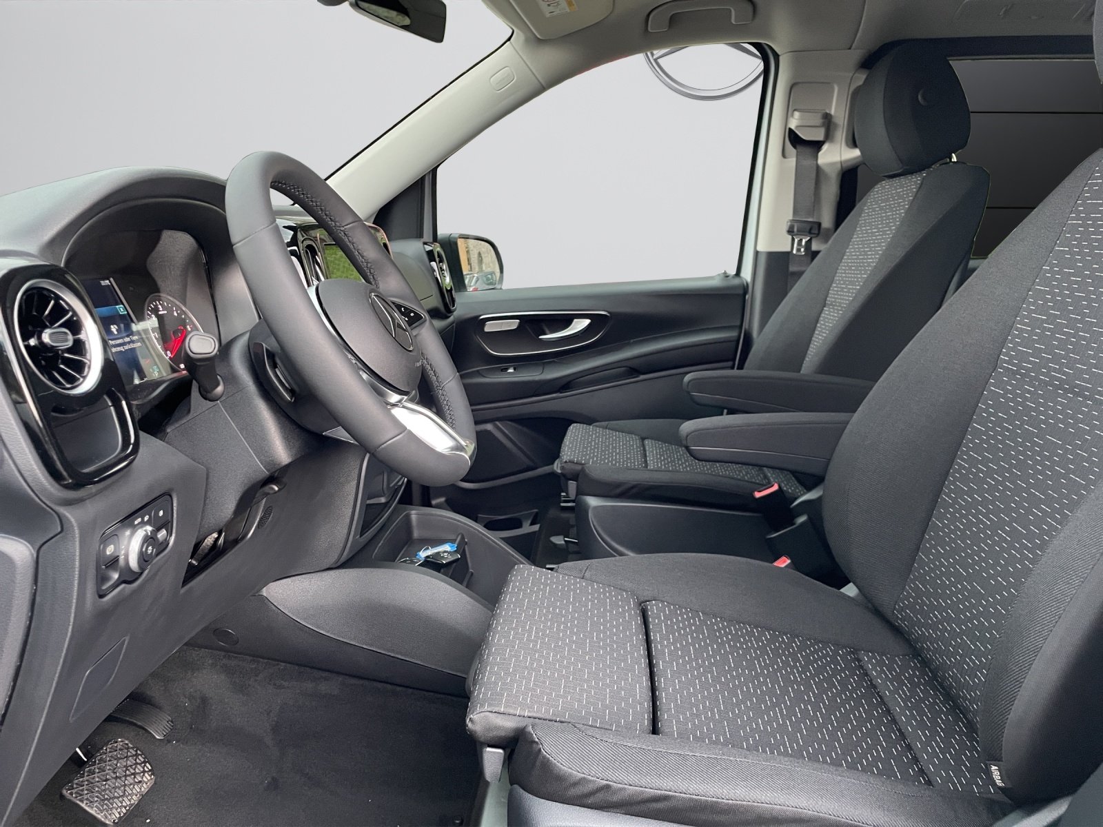 MERCEDES-BENZ Vito 116 CDI Tourer SELECT Family 4x4, Diesel, Ex-demonstrator, Automatic - 5