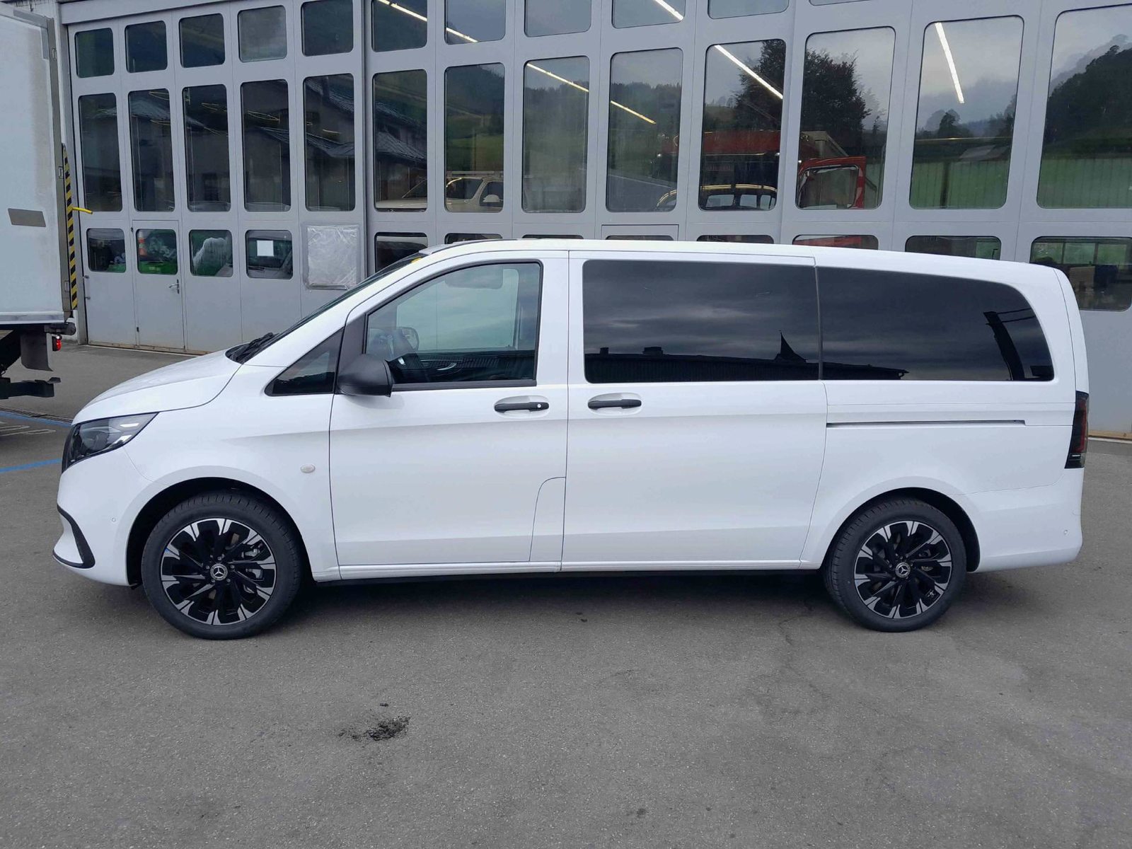 MERCEDES-BENZ Vito 116 CDI Kombi L 4x4 Family, Diesel, Auto dimostrativa, Automatico - 4