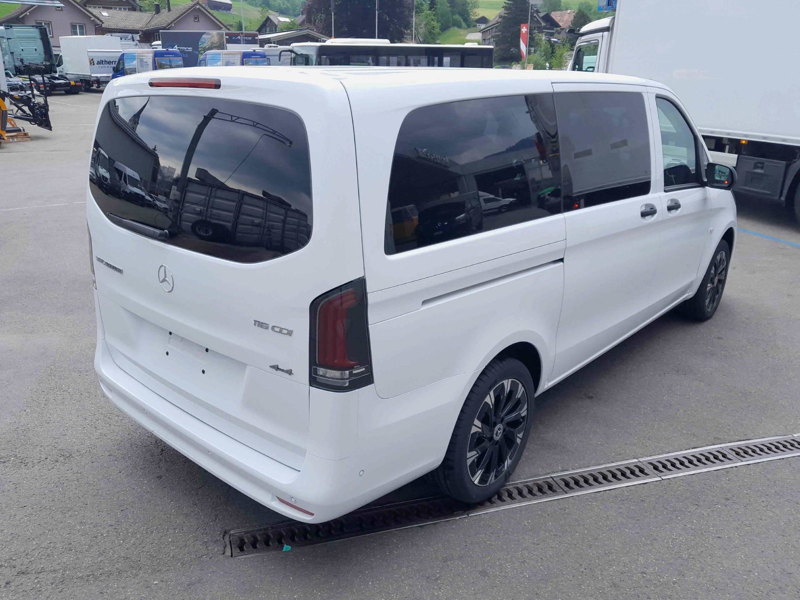 MERCEDES-BENZ Vito 116 CDI Kombi L 4x4 Family, Diesel, Auto dimostrativa, Automatico - 6