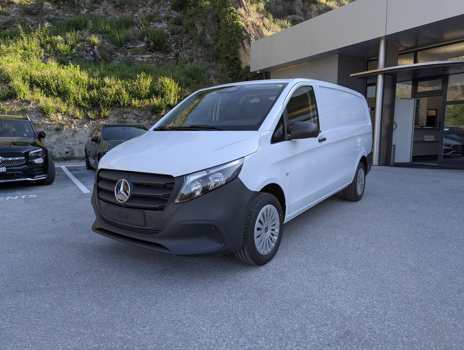 MERCEDES-BENZ Vito 116 CDI Lang Pro 9G-Tronic 4M