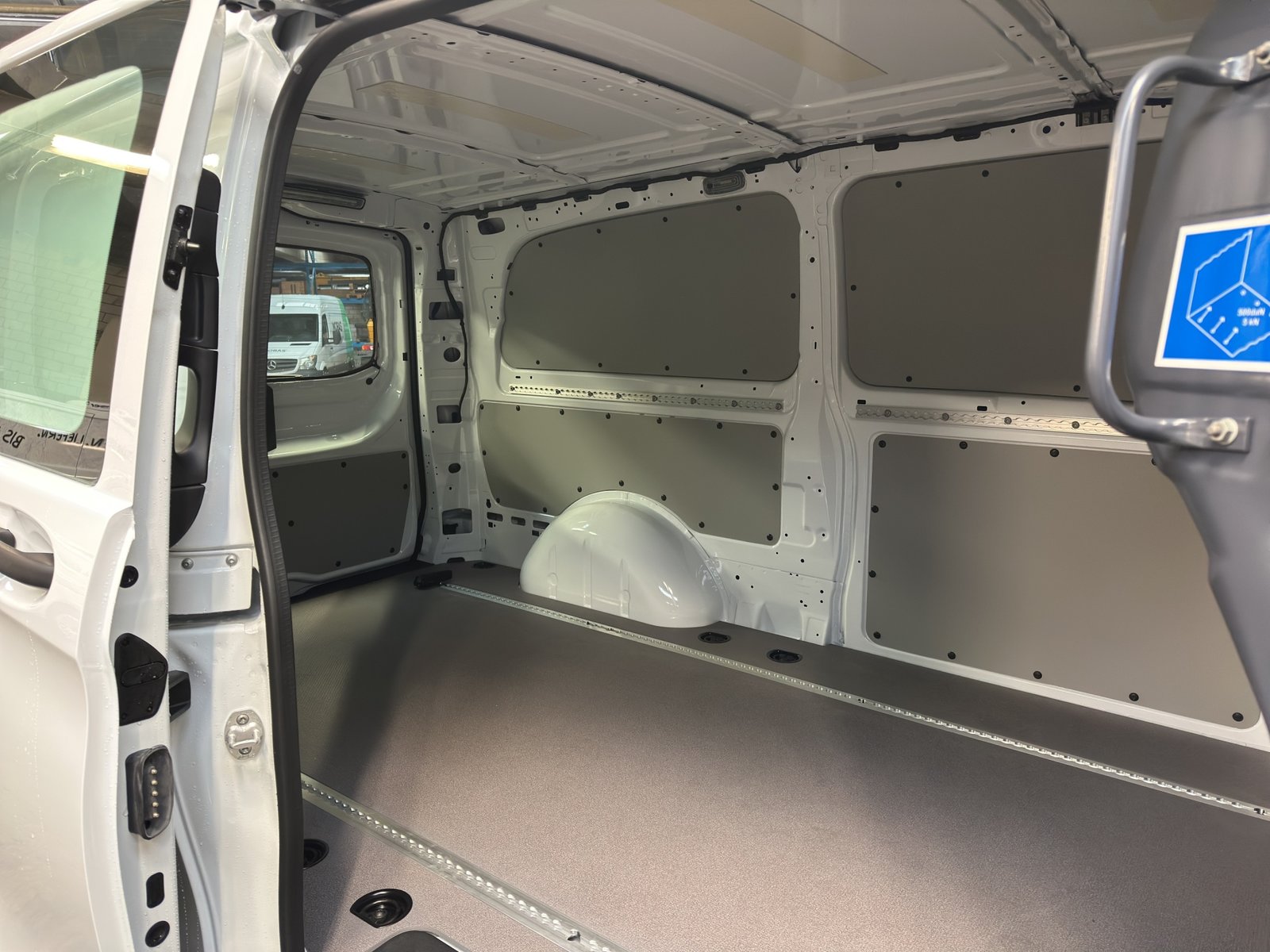 MERCEDES-BENZ Vito 114 CDI Extralang Pro 9G-Tronic 4M, Diesel, Voiture nouvelle, Automatique - 7