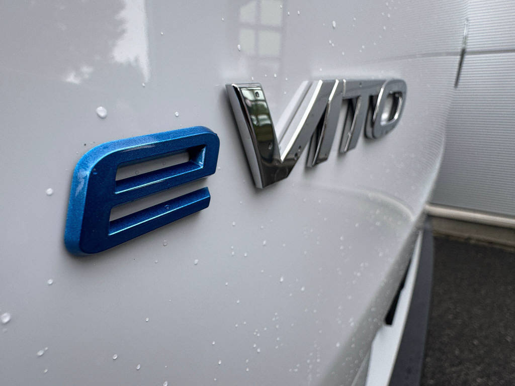 MERCEDES-BENZ eVito 129 Kasten Worker lang 90 kWh, Electric, New car, Automatic - 7