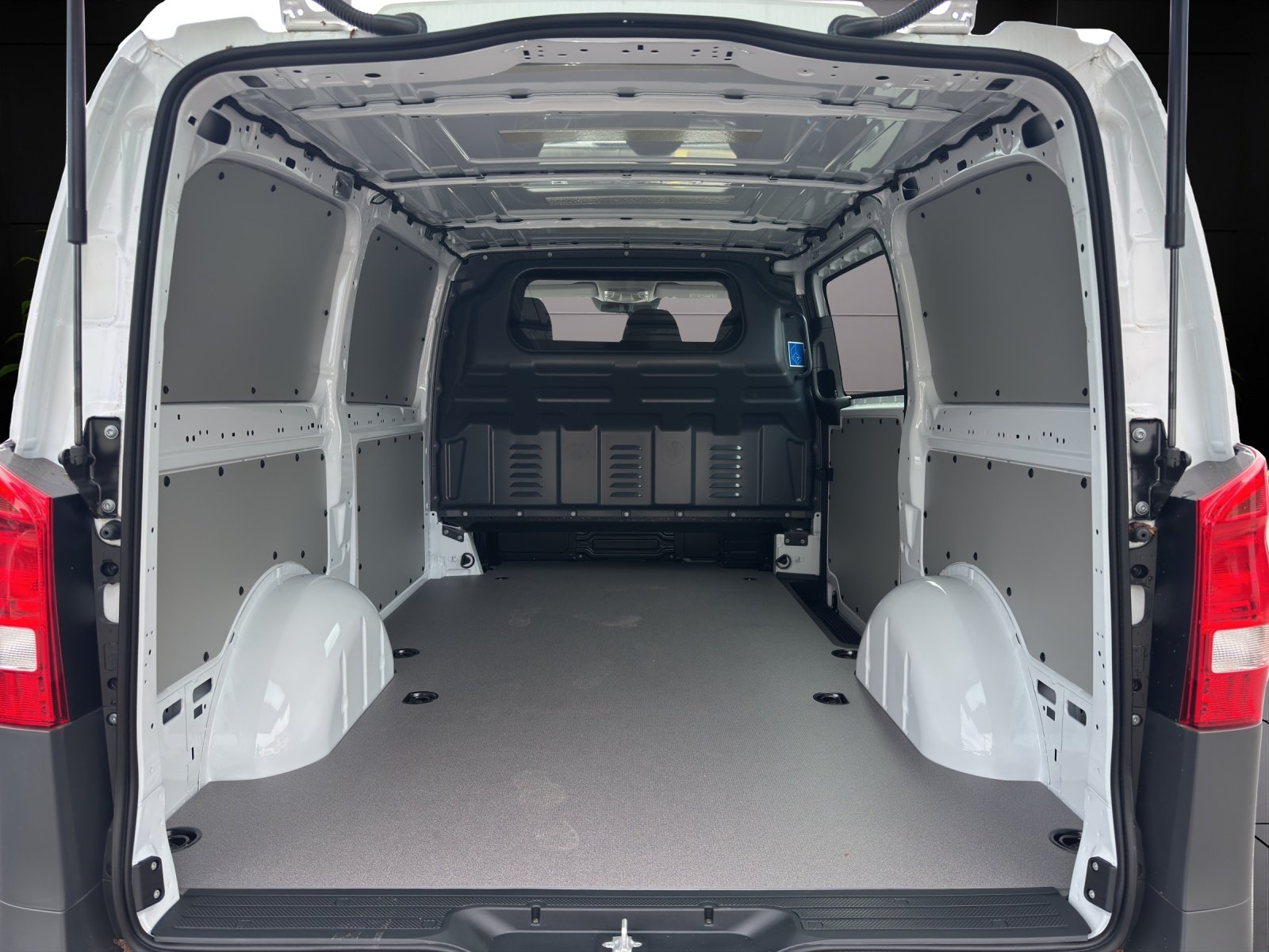 MERCEDES-BENZ Vito 116 CDI Lang 9G-Tronic 4M Pro, Diesel, Auto nuove, Automatico - 6