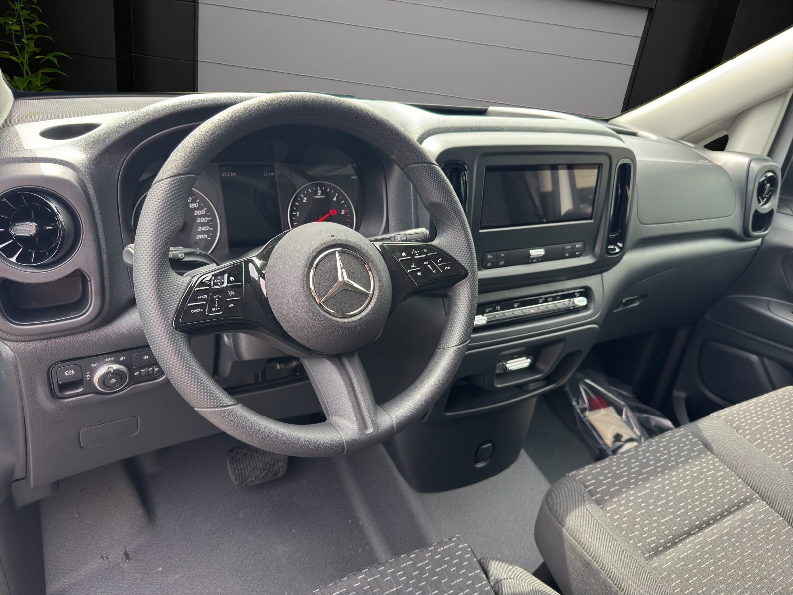 MERCEDES-BENZ Vito 116 CDI Lang 9G-Tronic 4M Pro, Diesel, Auto nuove, Automatico - 7