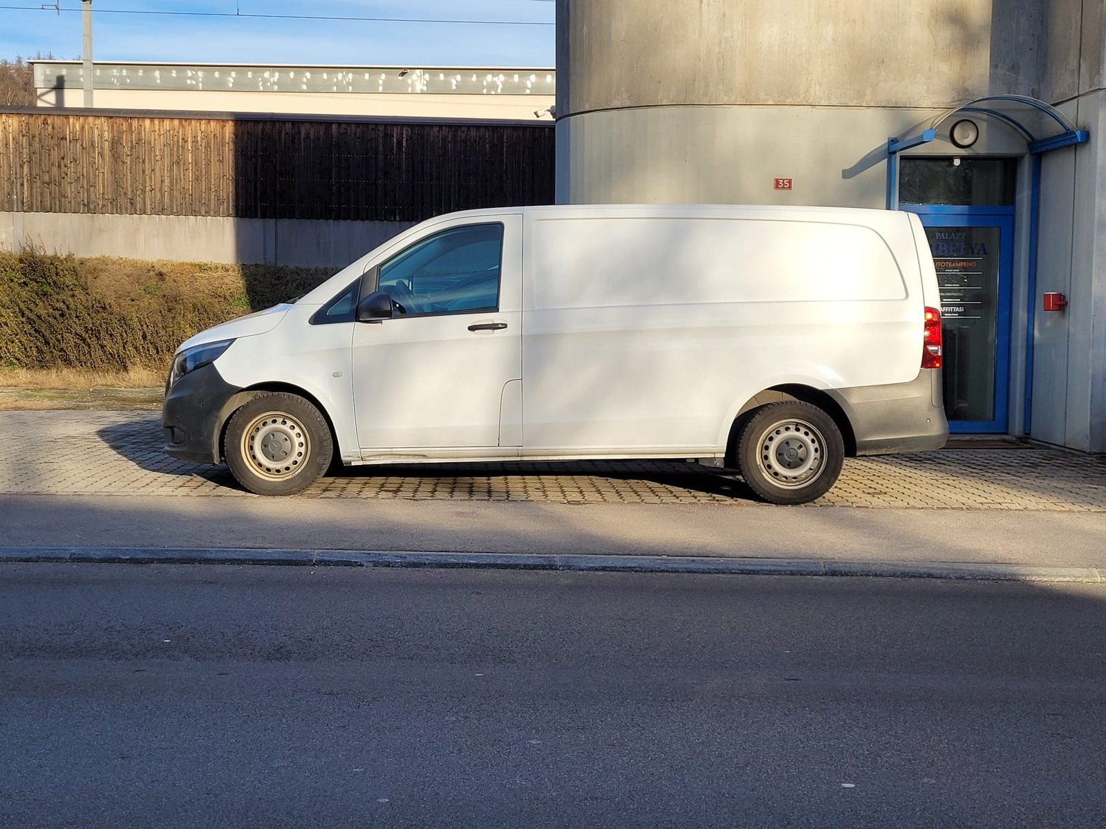 MERCEDES-BENZ Vito 111 BlueTEC L Euro 6, Diesel, Occasion / Gebraucht, Handschaltung - 4