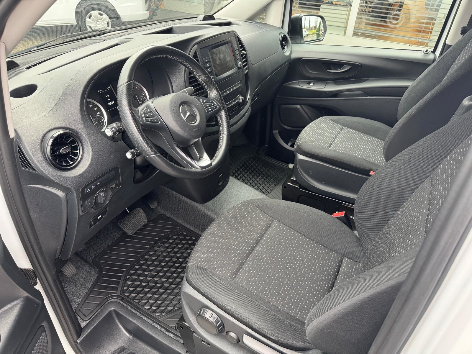 MERCEDES-BENZ Vito 114 CDI 9G-Tronic 4M Base, Diesel, Occasioni / Usate, Automatico - 2