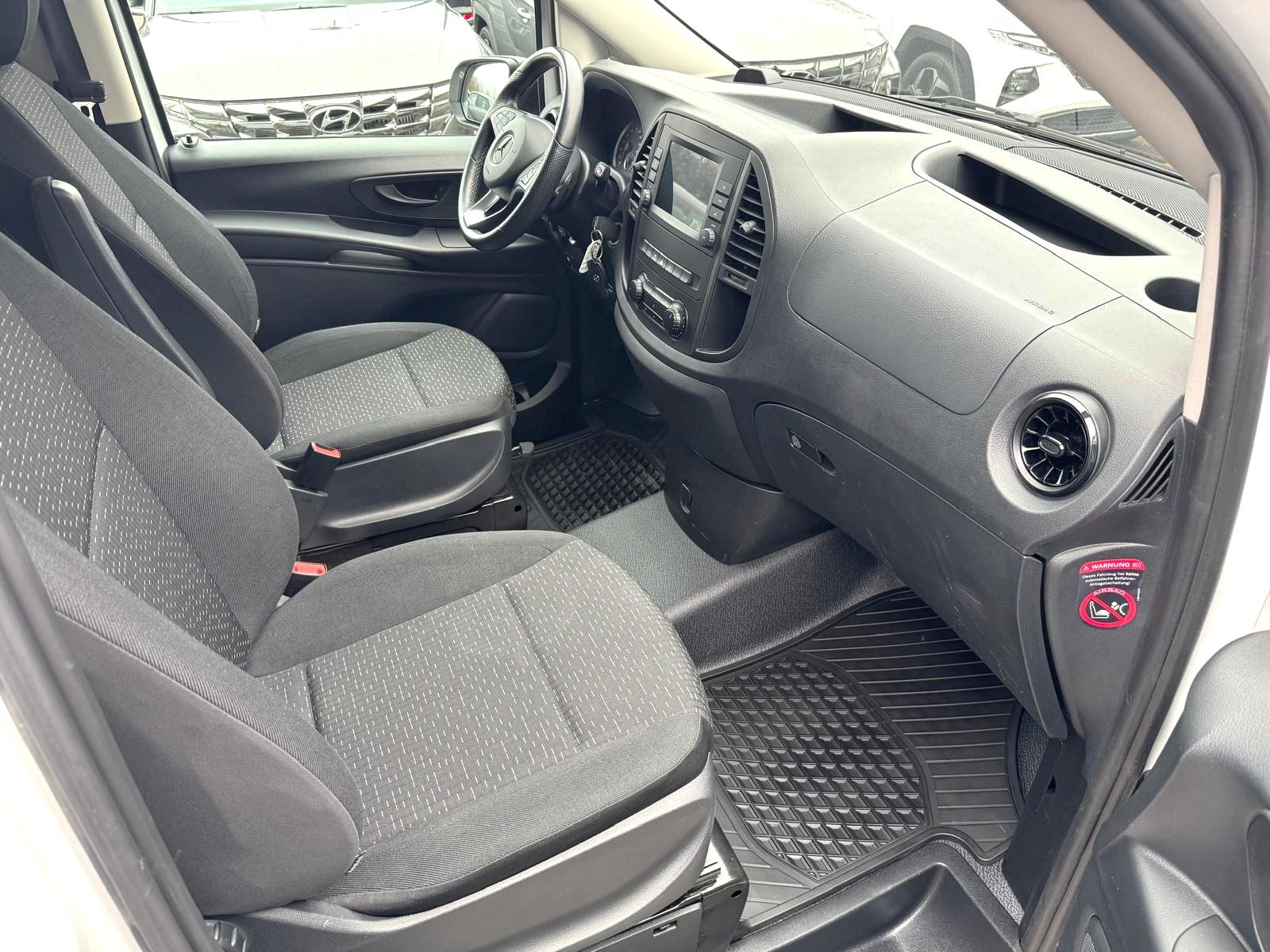 MERCEDES-BENZ Vito 114 CDI 9G-Tronic 4M Base, Diesel, Occasioni / Usate, Automatico - 5