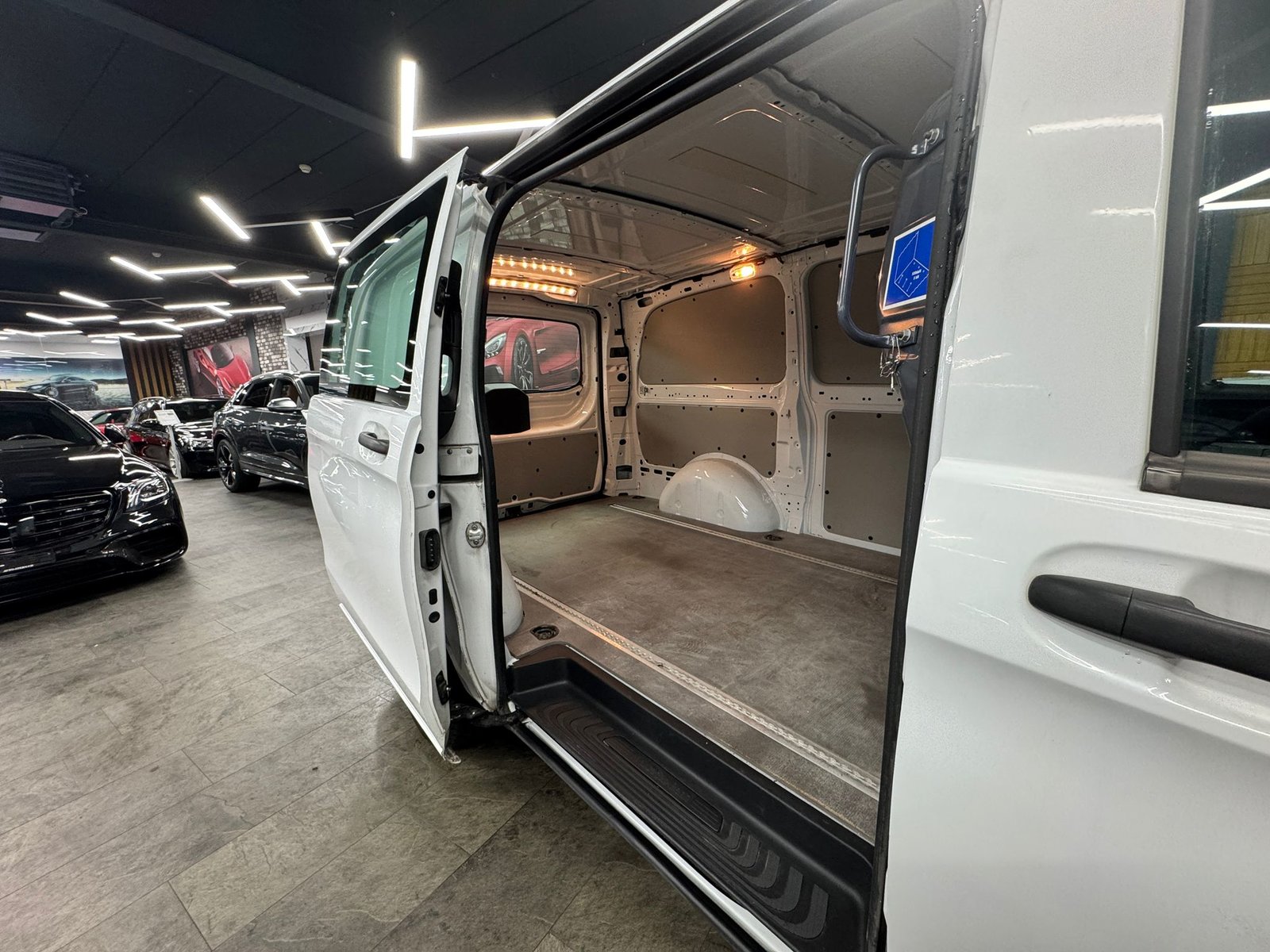 MERCEDES-BENZ eVito 112 Lang, Elettrica, Occasioni / Usate, Automatico - 4