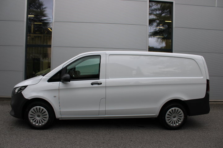 MERCEDES-BENZ Vito 119 CDI 4x4 Kasten Pro lang, Diesel, Occasioni / Usate, Automatico - 2