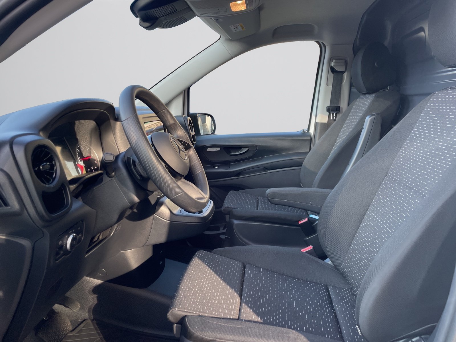 MERCEDES-BENZ Vito 116 CDI Lang 9G-Tronic 4M Pro, Diesel, Ex-demonstrator, Automatic - 5