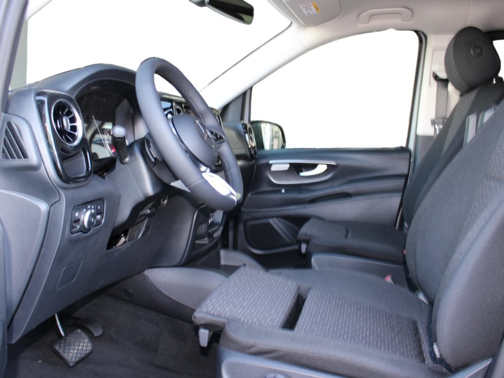 MERCEDES-BENZ Vito 116 CDI Tourer Family L 4MATIC, Diesel, Neuwagen, Automatik - 7