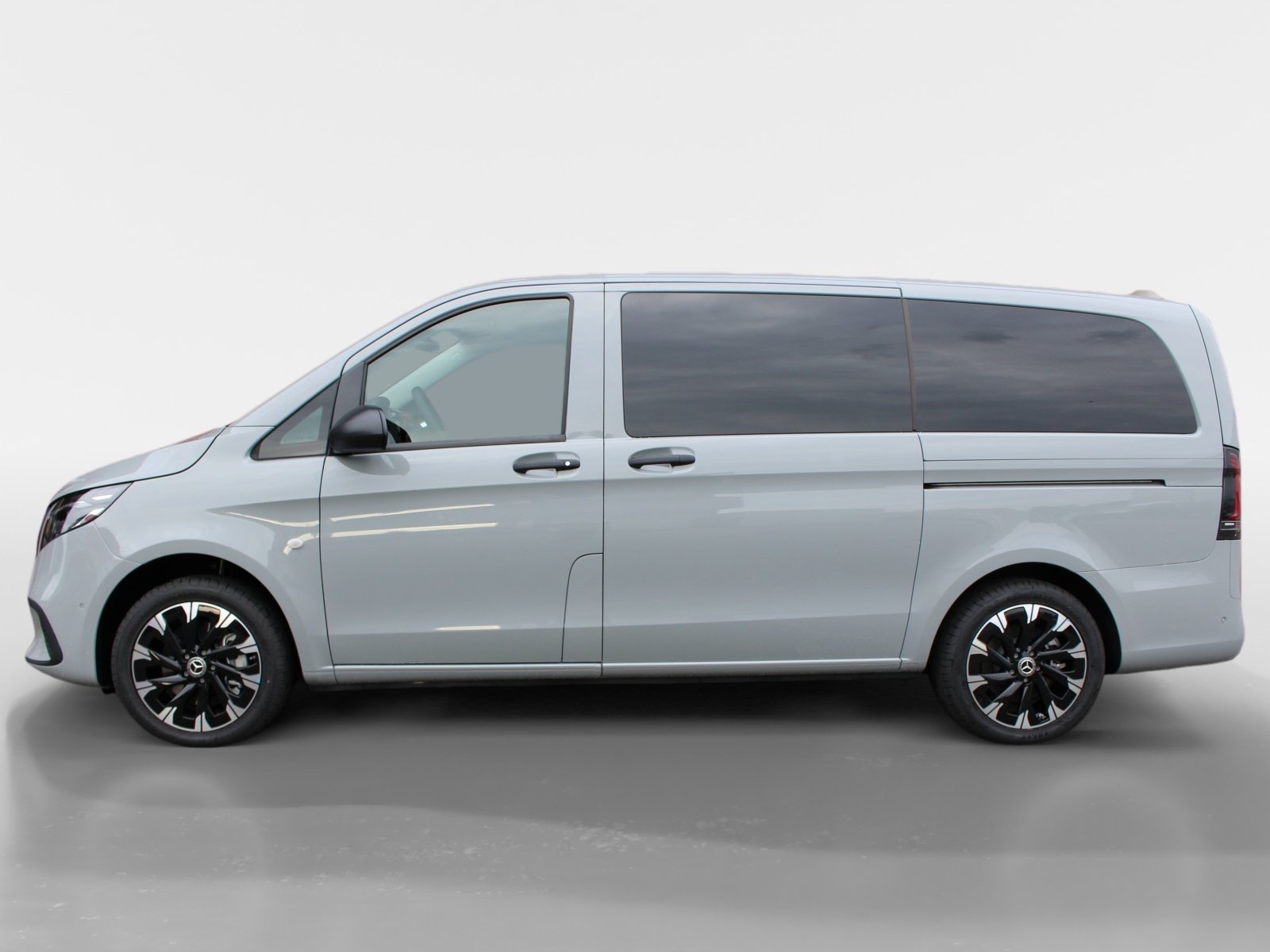 MERCEDES-BENZ Vito 116 CDI Tourer Family L 4MATIC, Diesel, Neuwagen, Automatik - 3