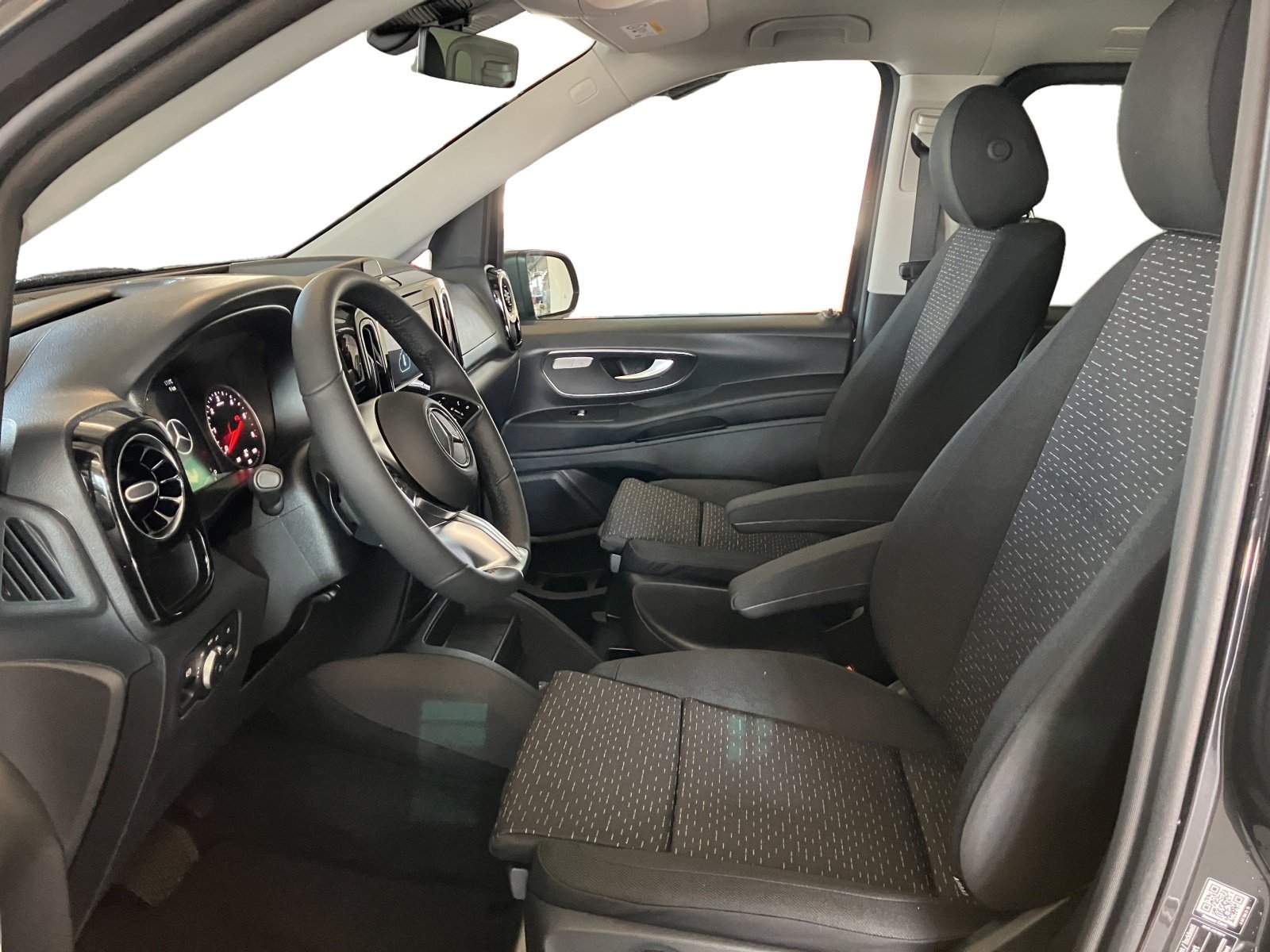 MERCEDES-BENZ Vito 116 CDI Tourer SELECT Fam 4MATIC, Diesel, Neuwagen, Automatik - 7