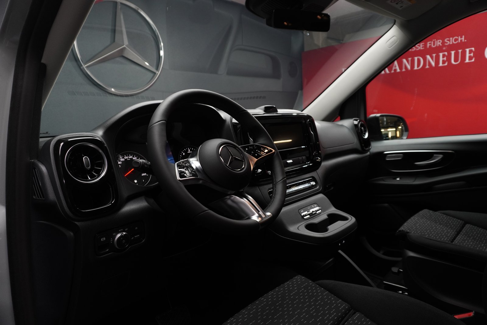MERCEDES-BENZ Vito 116 CDI Tourer SELECT Family 3200mm, Diesel, Auto nuove, Automatico - 4