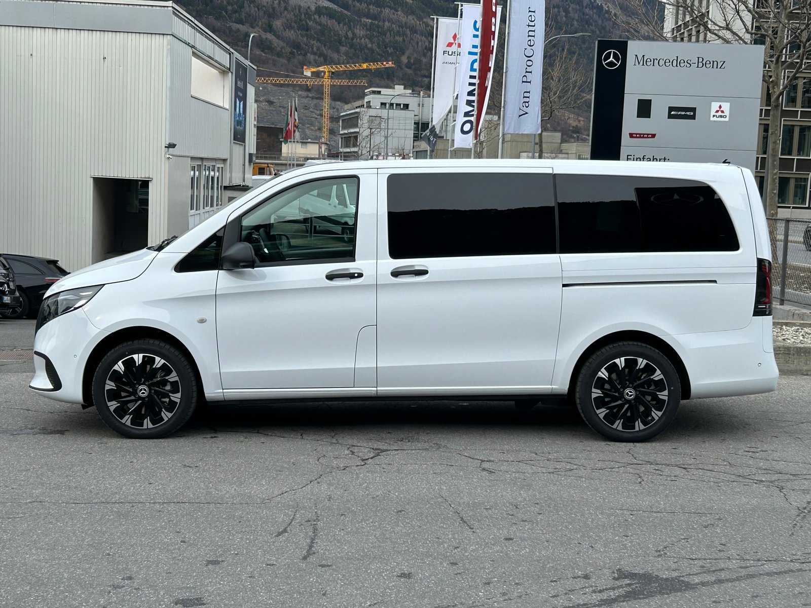 MERCEDES-BENZ Vito 116 CDI Tourer SELECT Family, Diesel, Auto nuove, Automatico - 4