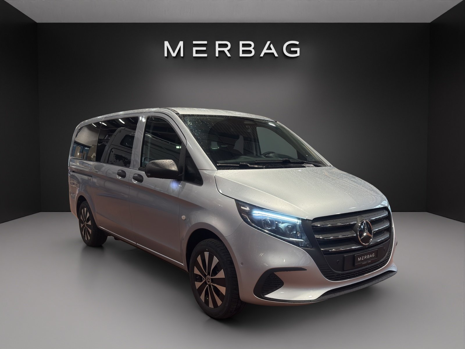MERCEDES-BENZ Vito 116 CDI Lang Tourer 9G-Tronic 4M Select
