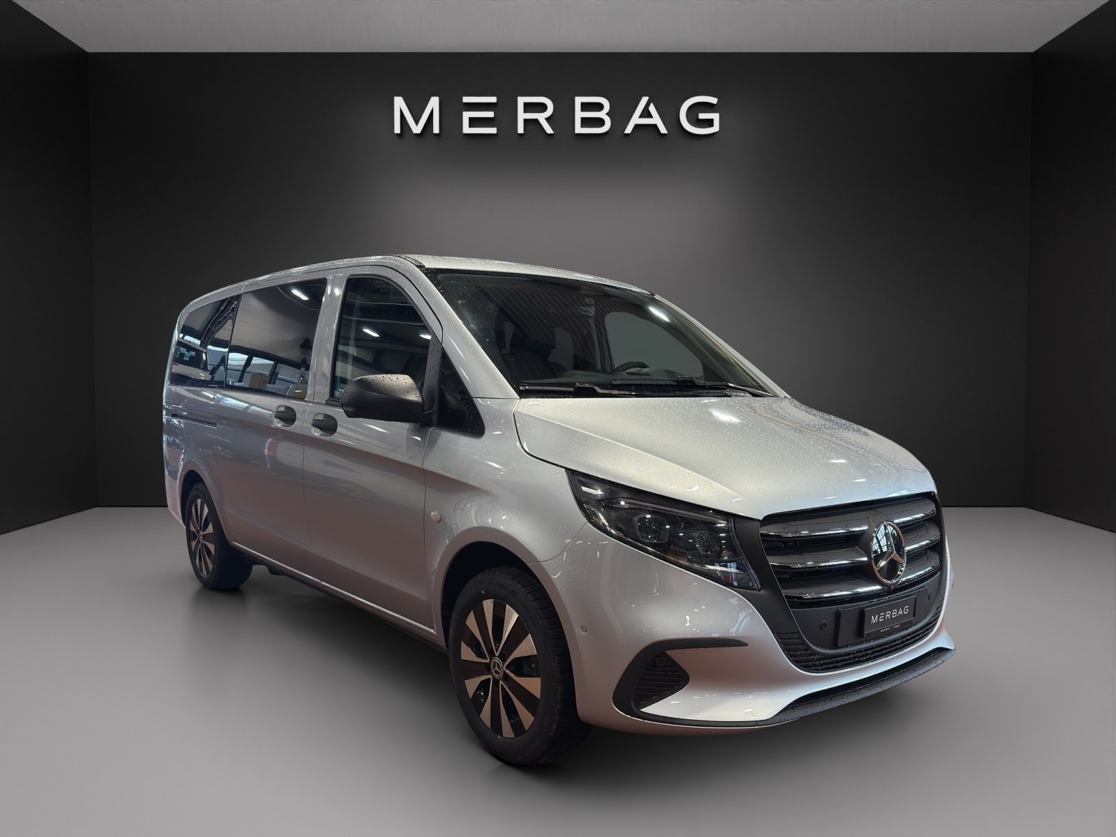 MERCEDES-BENZ Vito 116 CDI Lang Tourer 9G-Tronic 4M Select