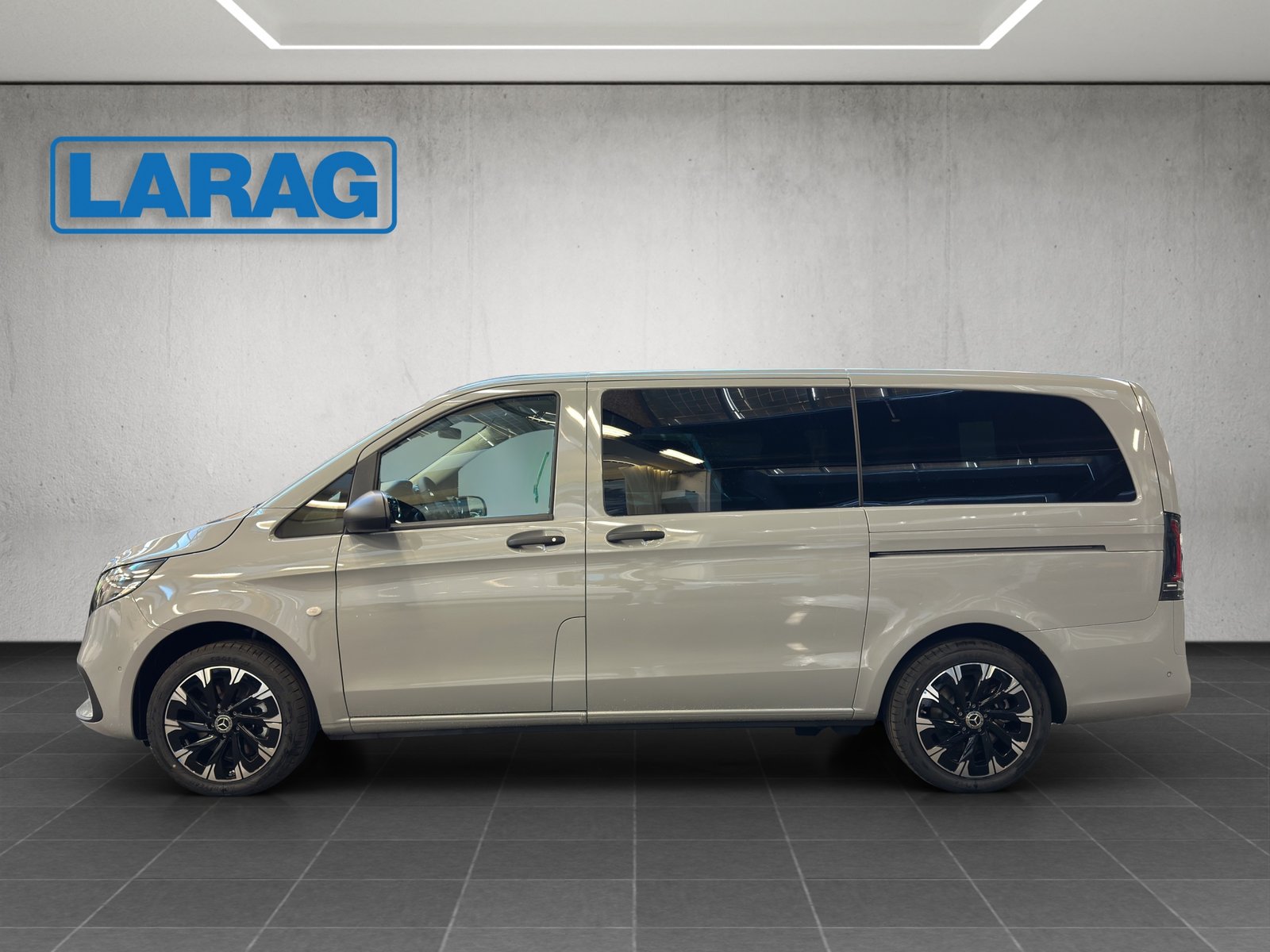 MERCEDES-BENZ Vito 116 CDI Lang Tourer 9G-Tronic 4M Select, Diesel, New car, Automatic - 3