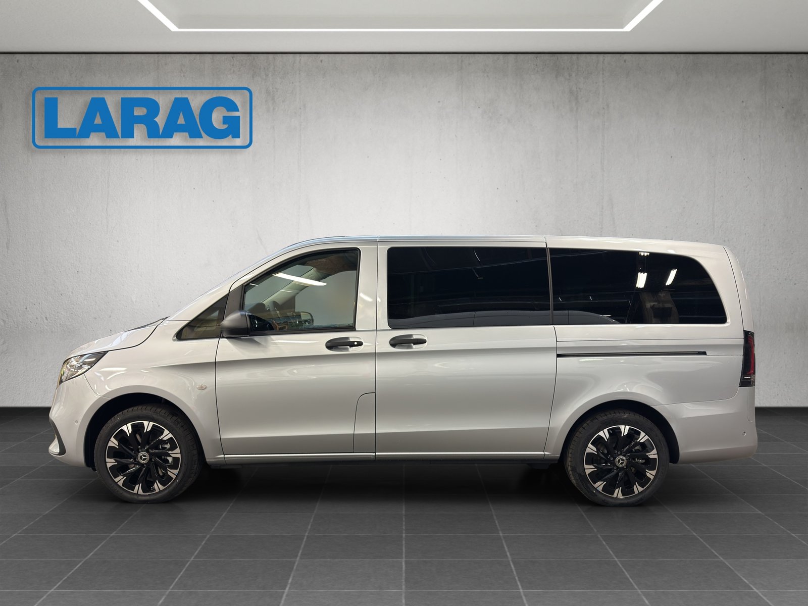 MERCEDES-BENZ Vito 116 CDI Lang Tourer 9G-Tronic 4M Select, Diesel, Auto nuove, Automatico - 3