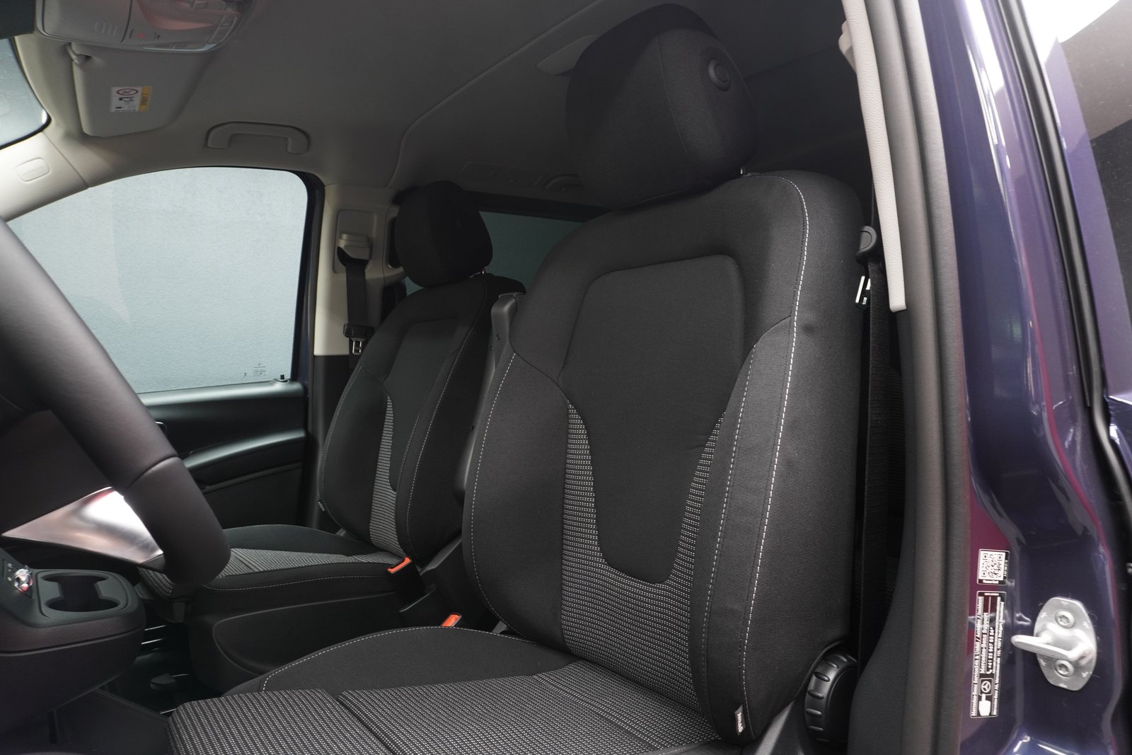 MERCEDES-BENZ Vito 116 CDI Tourer SELECT Family 3200mm, Diesel, Voiture nouvelle, Automatique - 4