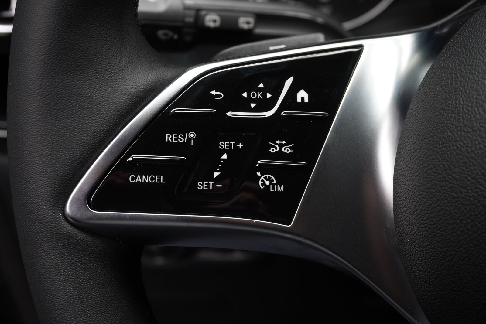 MERCEDES-BENZ Vito 116 CDI Tourer SELECT Family 3200mm, Diesel, Voiture nouvelle, Automatique - 7