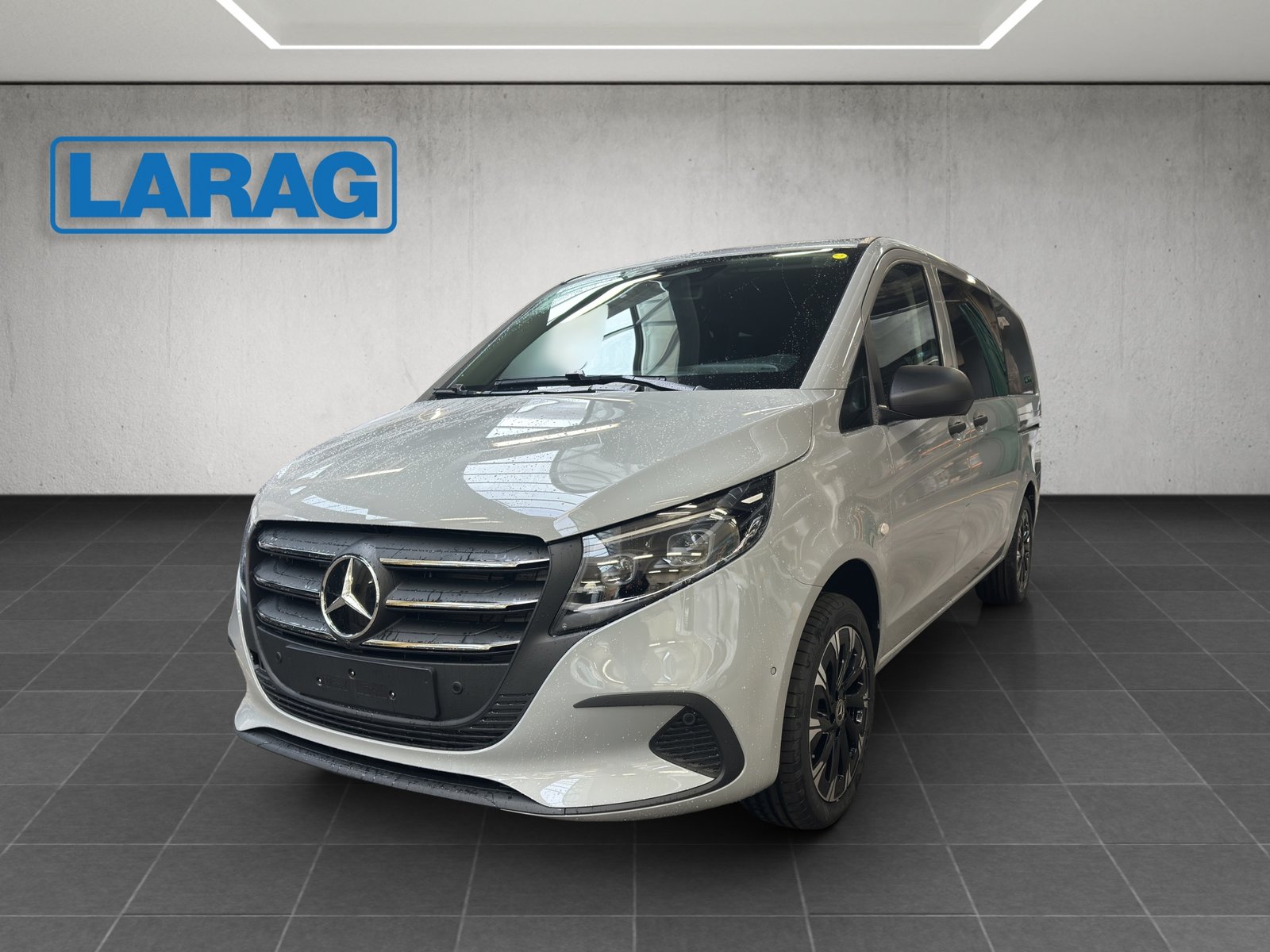 MERCEDES-BENZ Vito 116 CDI Lang Tourer 9G-Tronic 4M Select