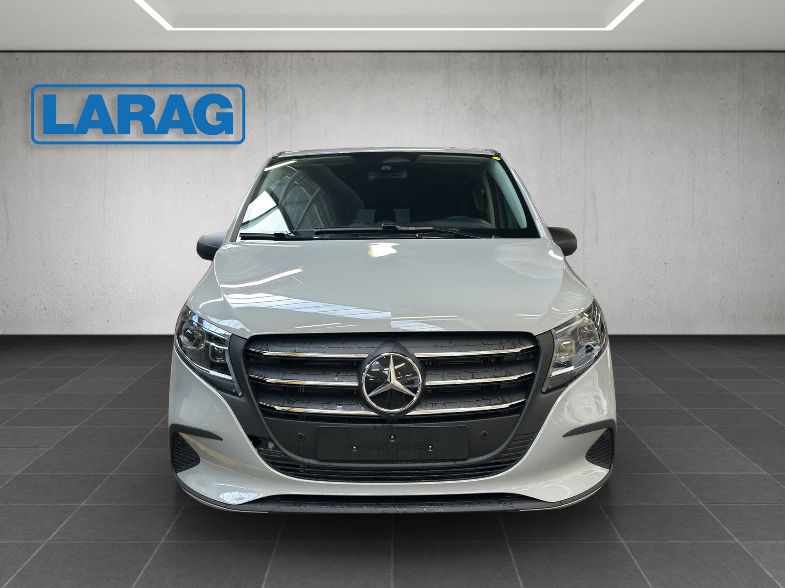 MERCEDES-BENZ Vito 116 CDI Lang Tourer 9G-Tronic 4M Select, Diesel, Neuwagen, Automatik - 2