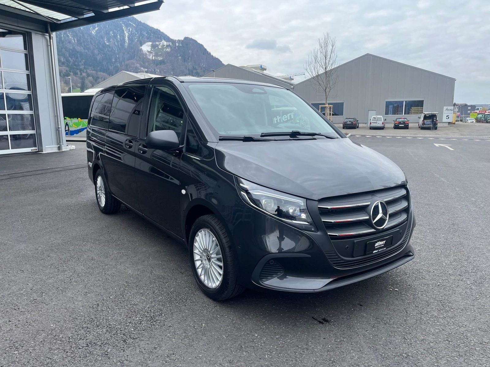MERCEDES-BENZ Vito 116 Kombi L 2.0 CDI Select Family, Diesel, Voiture nouvelle, Automatique - 2