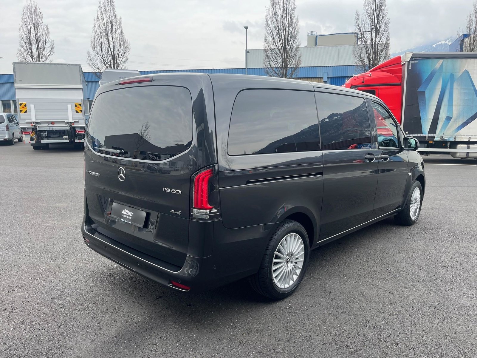 MERCEDES-BENZ Vito 116 Kombi L 2.0 CDI Select Family, Diesel, New car, Automatic - 4