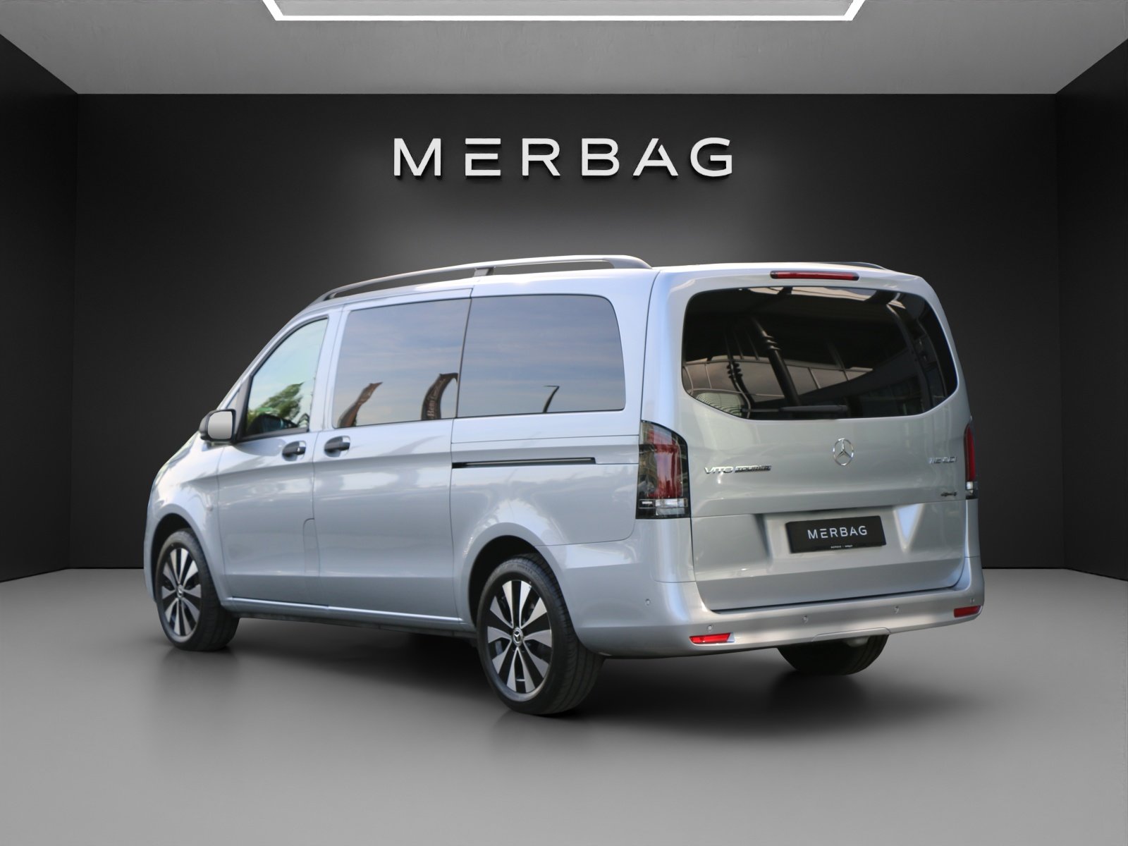 MERCEDES-BENZ Vito 116 CDI Tourer SELECT Family 3200mm, Diesel, New car, Automatic - 3
