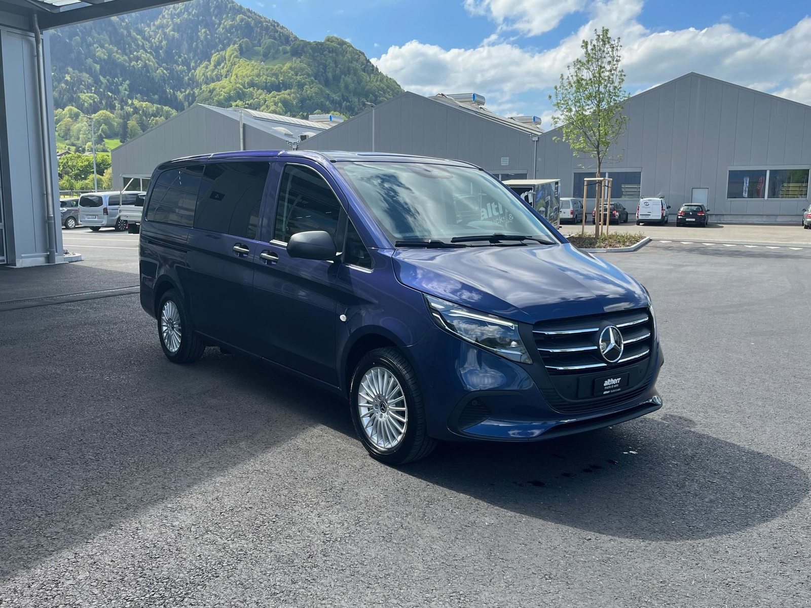 MERCEDES-BENZ Vito 116 Kombi L 2.0 CDI Select Family, Diesel, Neuwagen, Automatik - 2