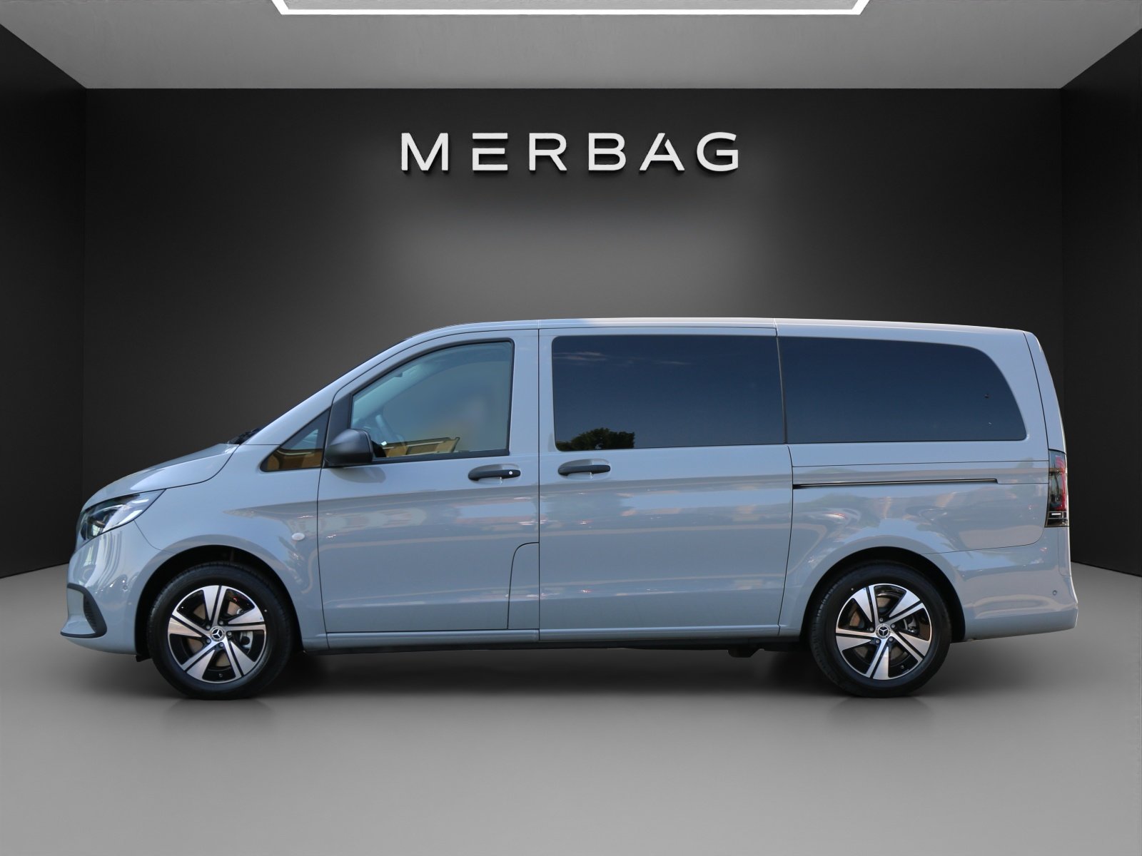 MERCEDES-BENZ Vito 116 CDI Tourer L SELECT FAMILY II, Diesel, Neuwagen, Automatik - 2