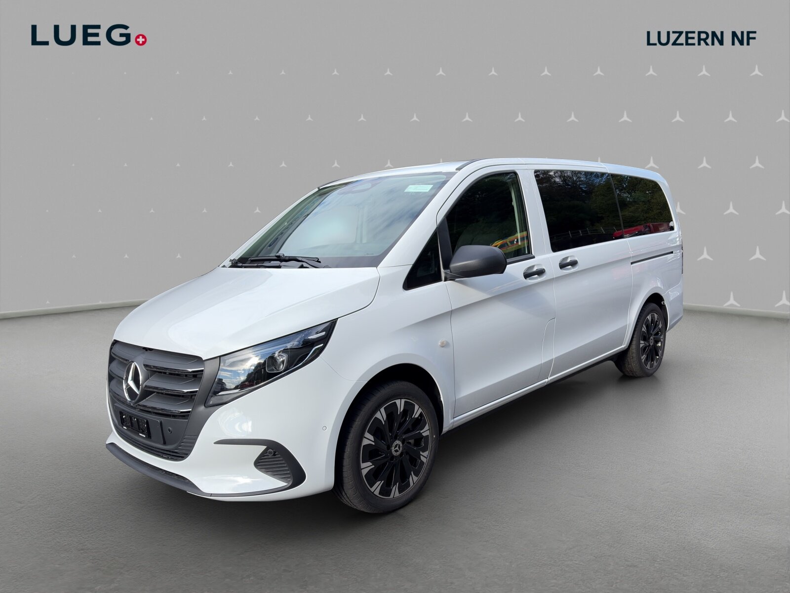MERCEDES-BENZ Vito 116 CDI Lang Tourer FAMILY 4M Select