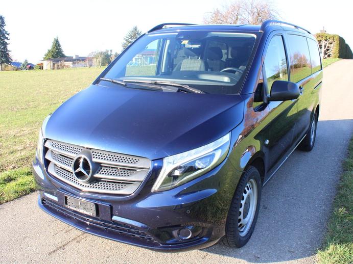 MERCEDES-BENZ Vito 119 BlueTEC Tourer Select L 4Matic 7G-Tronic, Diesel, Second hand / Used, Automatic