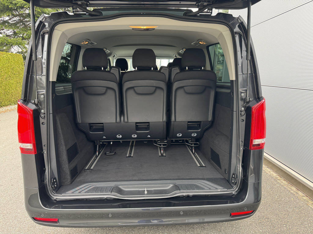 MERCEDES-BENZ Vito 124 CDI Tourer Select lang, Diesel, Second hand / Used, Automatic - 4