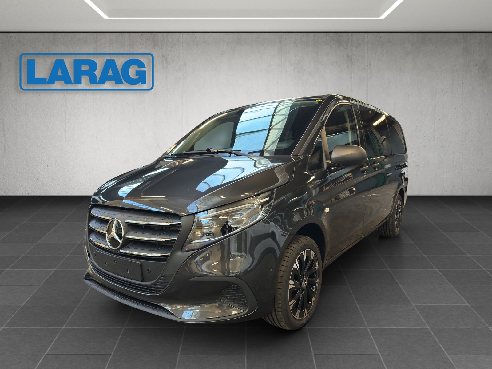 MERCEDES-BENZ Vito 116 CDI Lang Tourer 9G-Tronic 4M Select