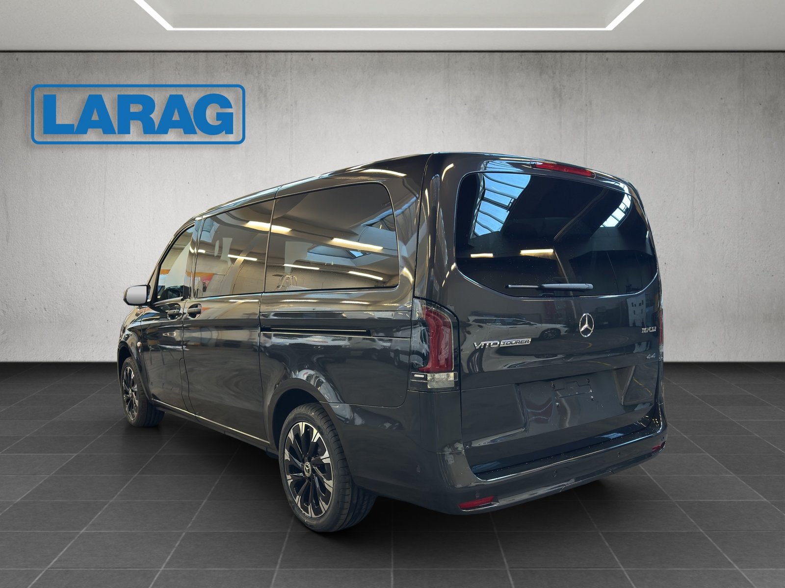MERCEDES-BENZ Vito 116 CDI Lang Tourer 9G-Tronic 4M Select, Diesel, Second hand / Used, Automatic - 4