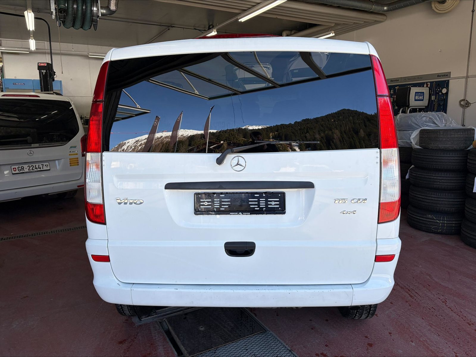 MERCEDES-BENZ Vito 115 Kombi K 2.2 CDI, Diesel, Second hand / Used, Automatic - 6