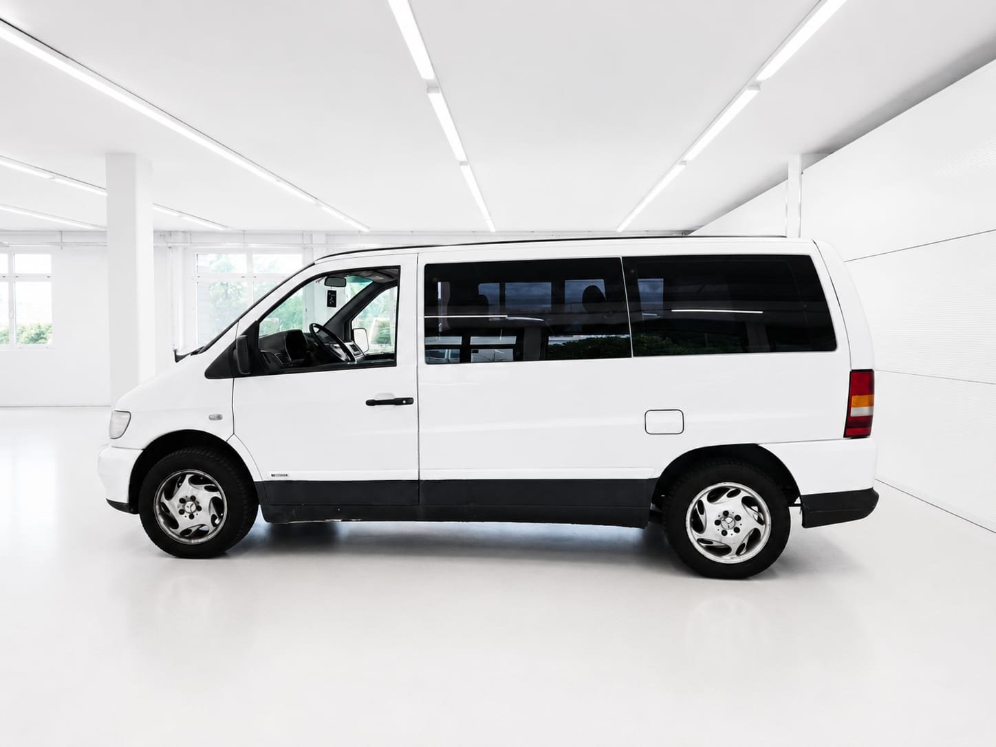MERCEDES-BENZ Vito F 112CDI *Automat*, Diesel, Second hand / Used, Automatic - 3