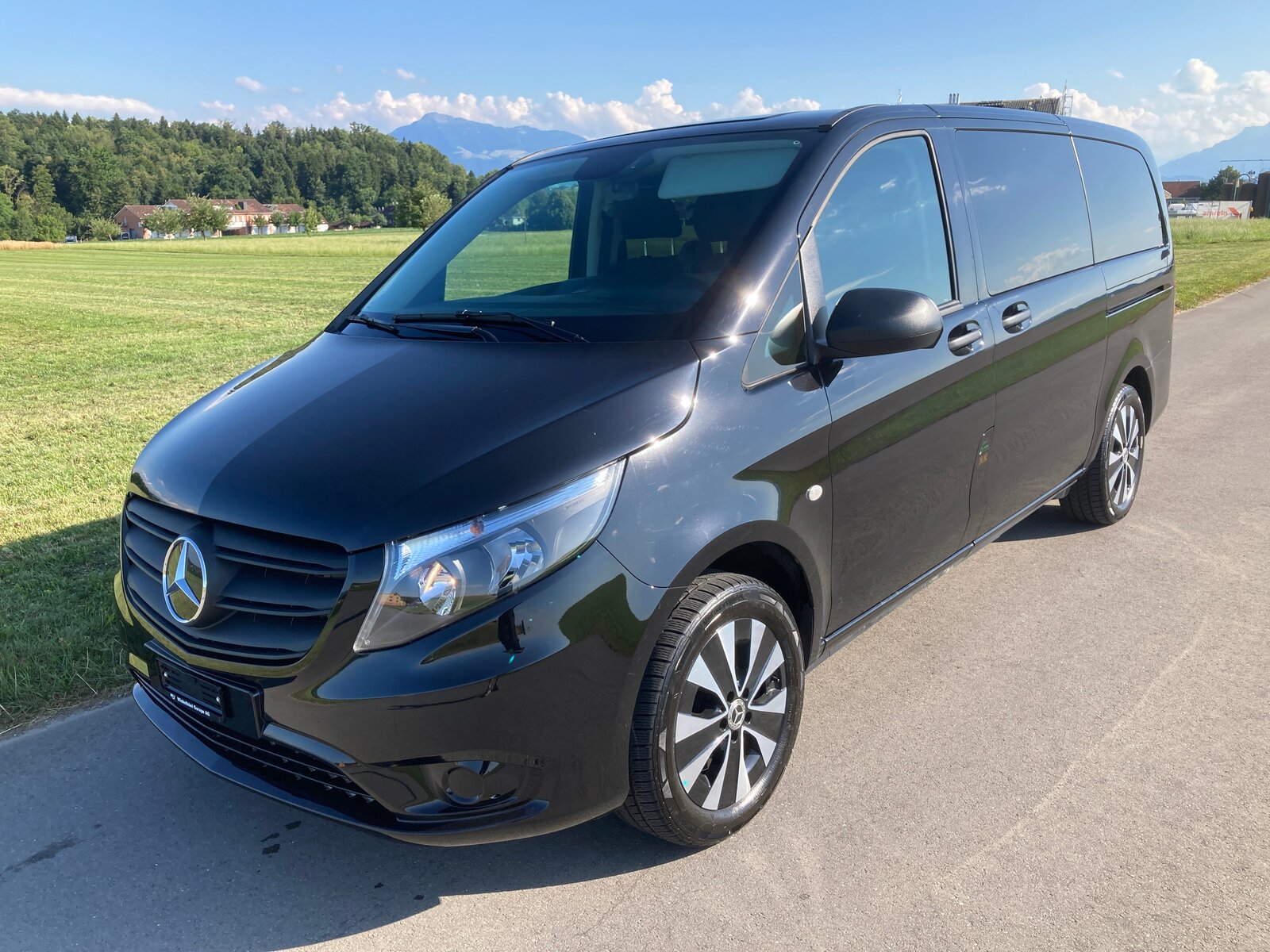 MERCEDES-BENZ Vito 116 CDI Tourer 4Matic 9G-Tronic 9 Sitzer