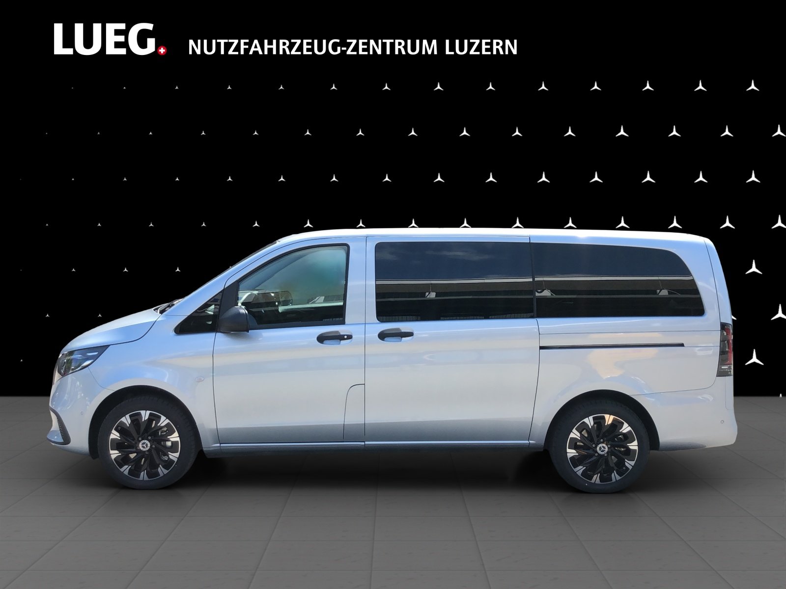 MERCEDES-BENZ Vito 116 CDI Lang Pro Tourer 4Matic 9G-Tronic, Diesel, Ex-demonstrator, Automatic - 4