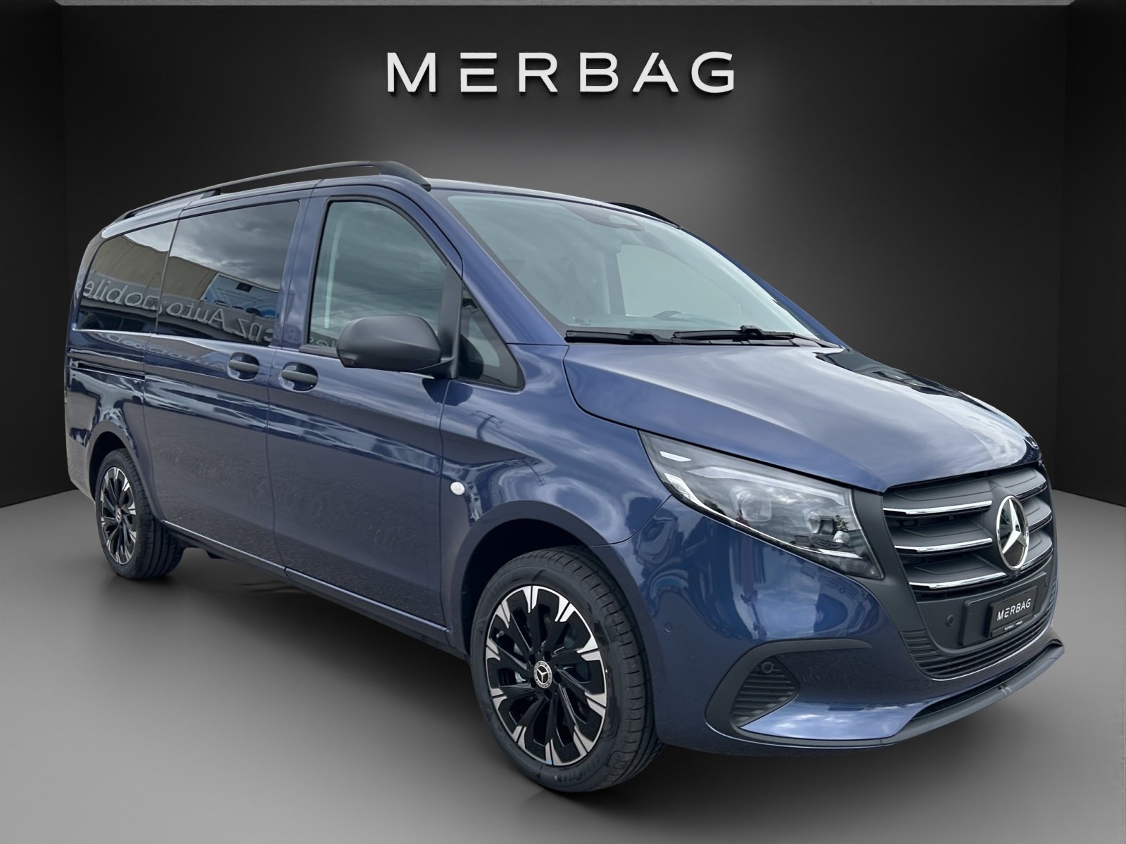 MERCEDES-BENZ Vito 116 CDI Lang Tourer 9G-Tronic 4M Select