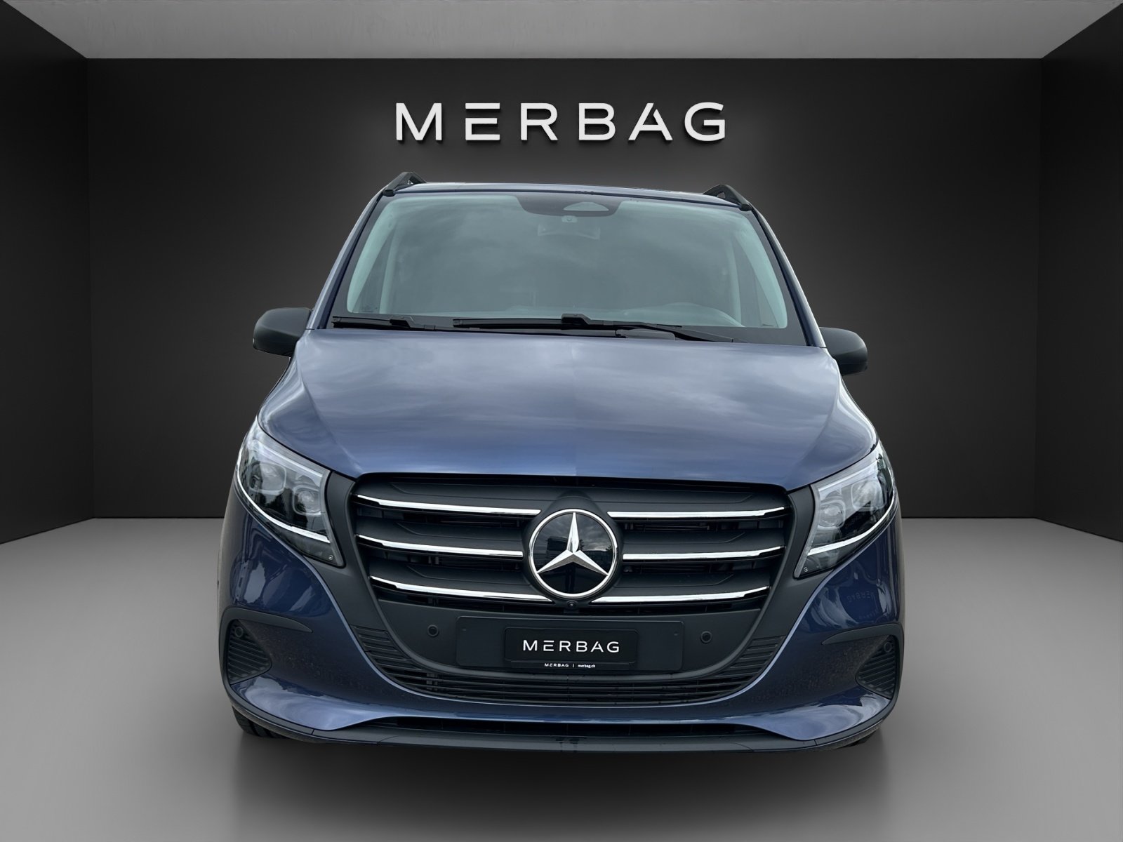 MERCEDES-BENZ Vito 116 CDI Lang Tourer 9G-Tronic 4M Select, Diesel, Ex-demonstrator, Automatic - 2