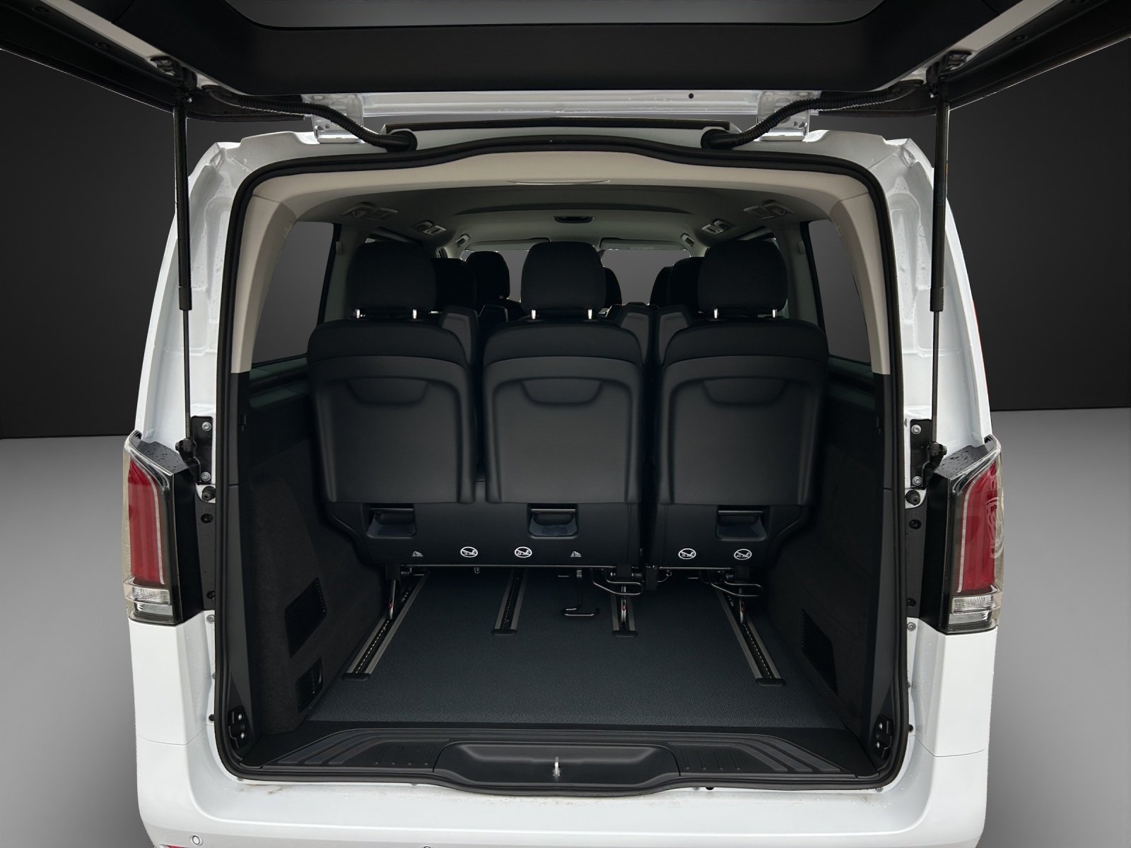 MERCEDES-BENZ Vito 119 CDI Lang Tourer 9G-Tronic 4M Select, Diesel, Ex-demonstrator, Automatic - 7