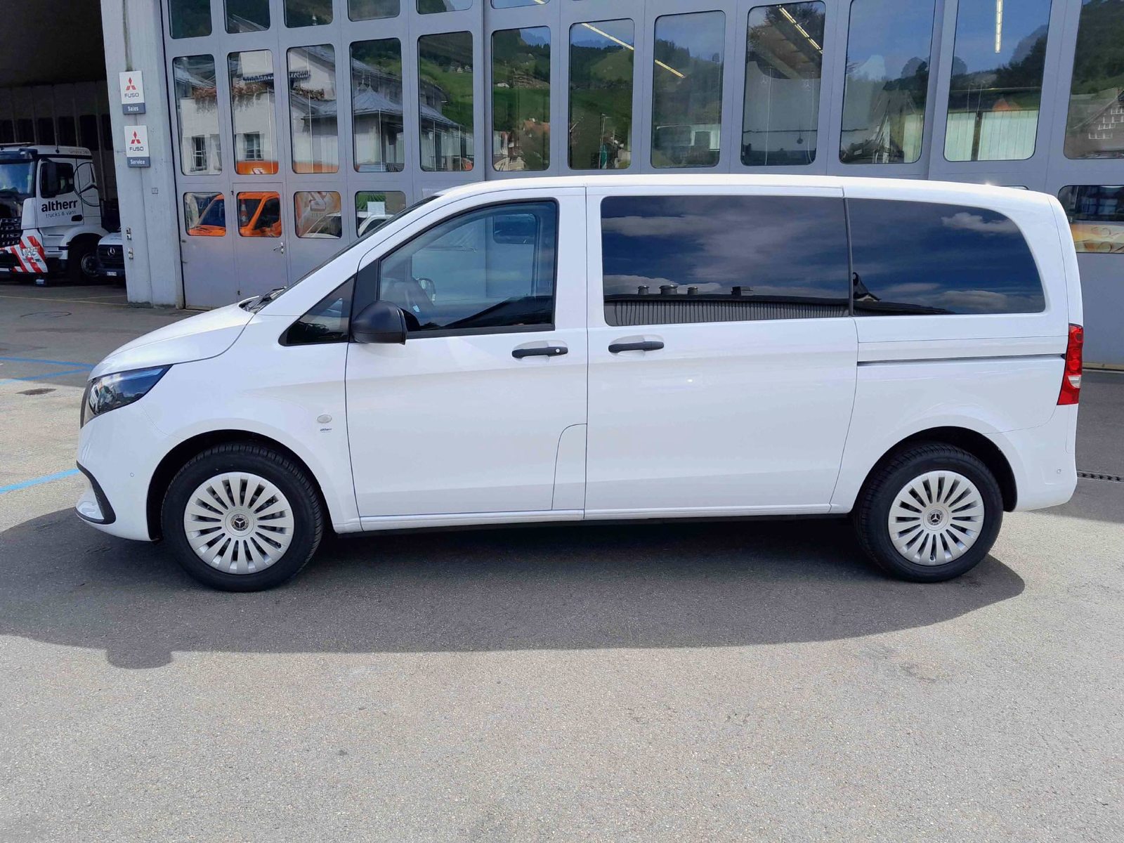 MERCEDES-BENZ Vito 116 CDI KB K 4x4 Tourer Pro, Diesel, Voiture de démonstration, Automatique - 2