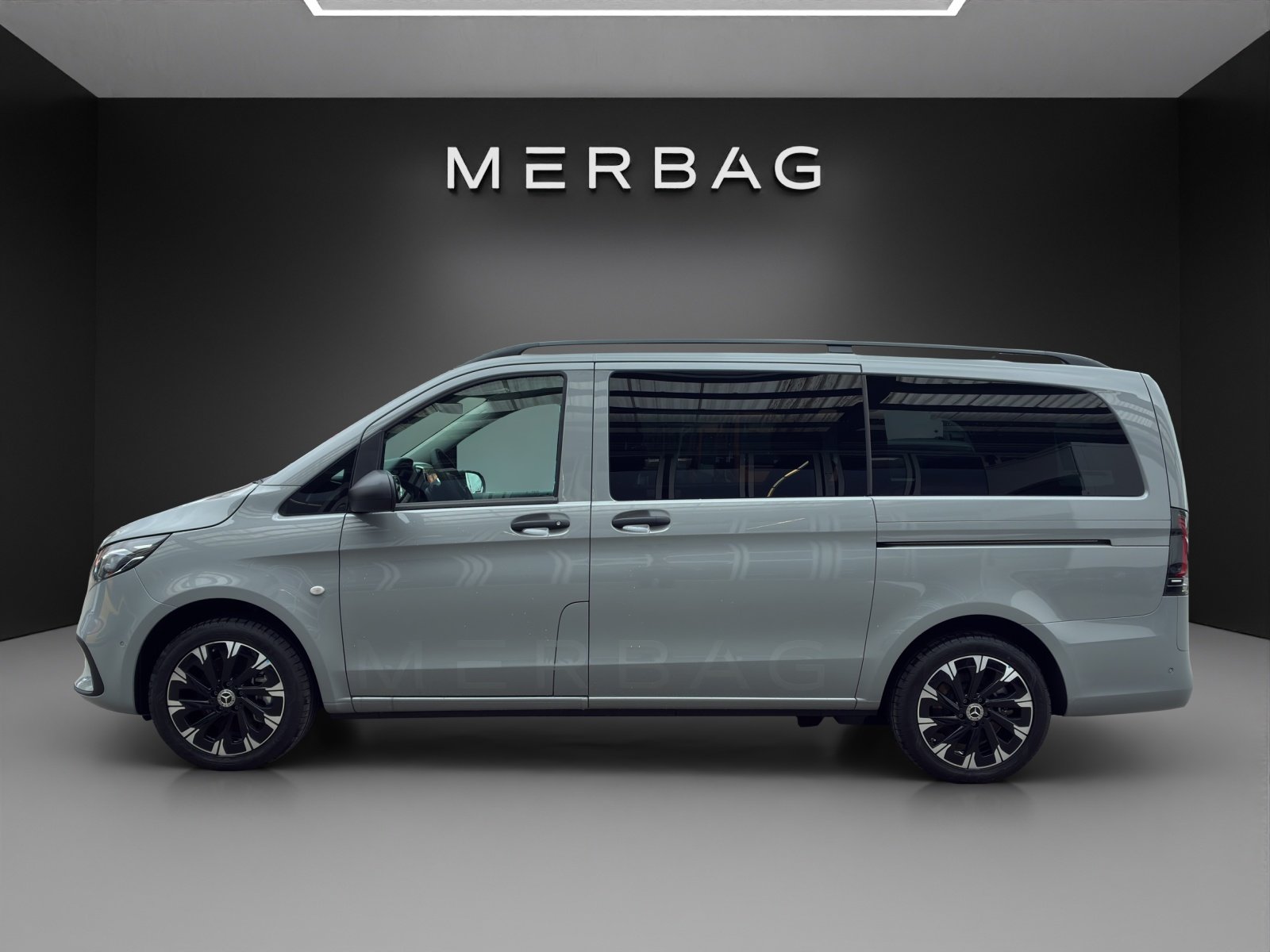 MERCEDES-BENZ Vito 116 CDI Tourer SELECT Family 3200mm, Diesel, Vorführwagen, Automatik - 3